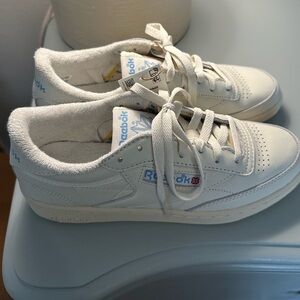 NWT Reebok Club C sneakers